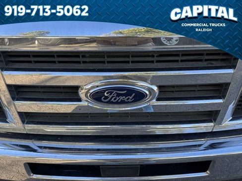 New 2025 Ford E-350 and Econoline 350 Super Duty w/ Driver's Safety Package RWD image 10