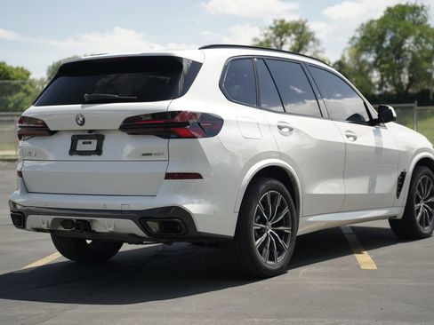 Used 2024 BMW X5 xDrive40i w/ M Sport Package AWD/4WD image 5