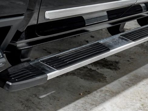 Used 2024 Chevrolet Silverado 2500 High Country w/ High Country Premium Package image 54