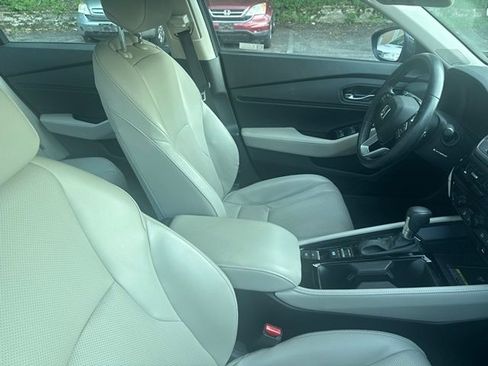 Used 2023 Honda Accord Touring image 4