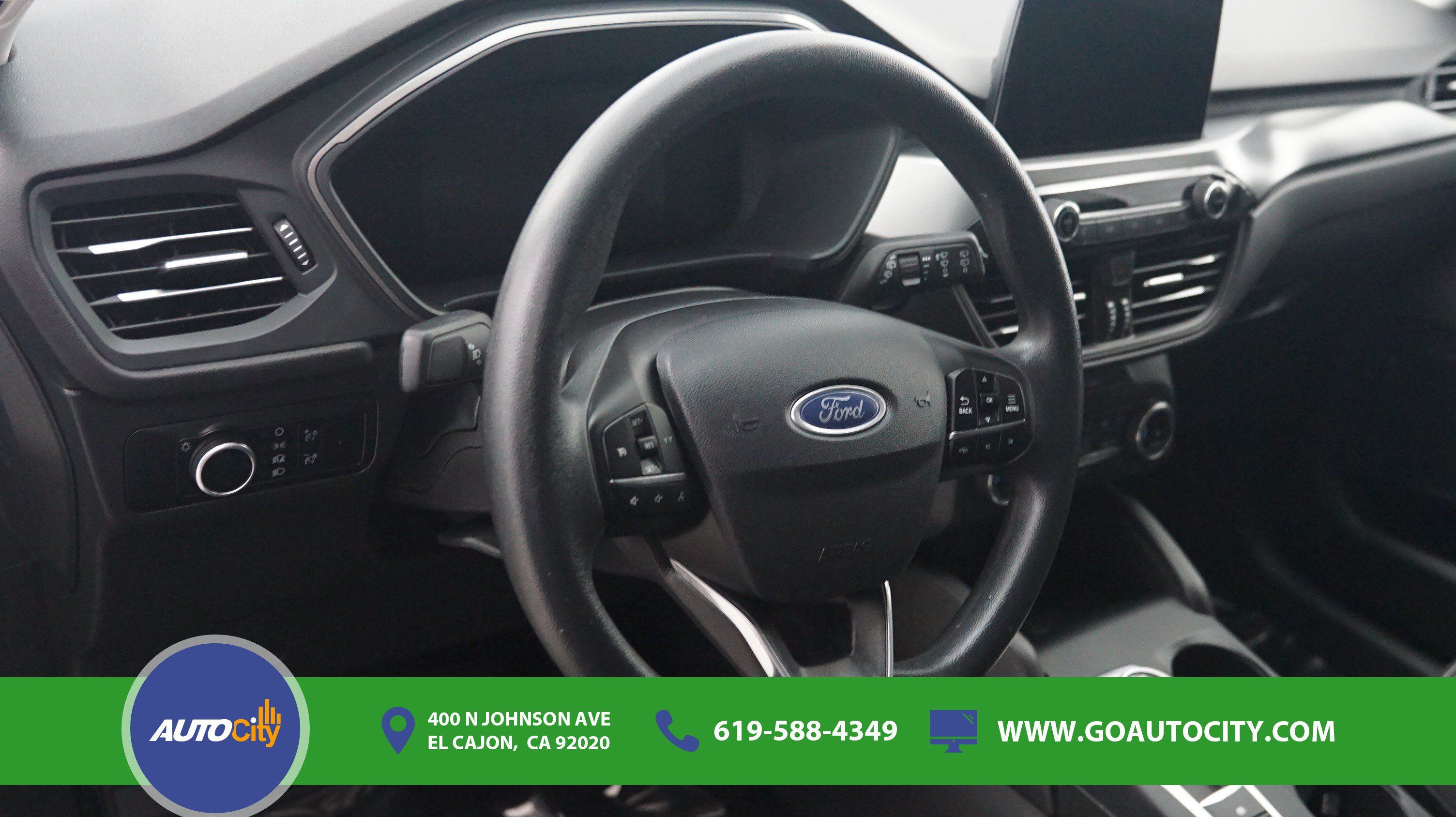 Used 2025 Ford Escape Active FWD image 17