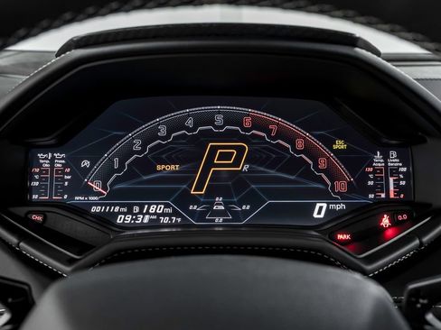 Used 2023 Lamborghini Huracan Tecnica image 16