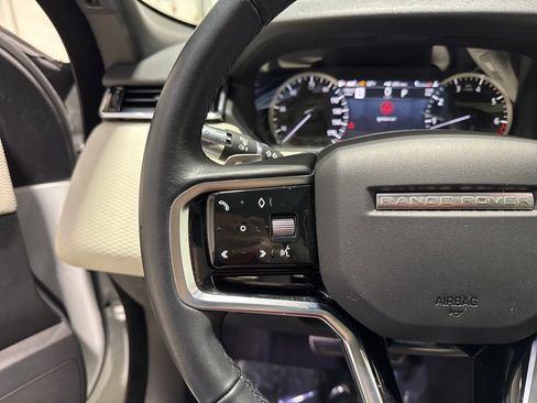 Used 2023 Land Rover Range Rover Velar R-Dynamic S image 23