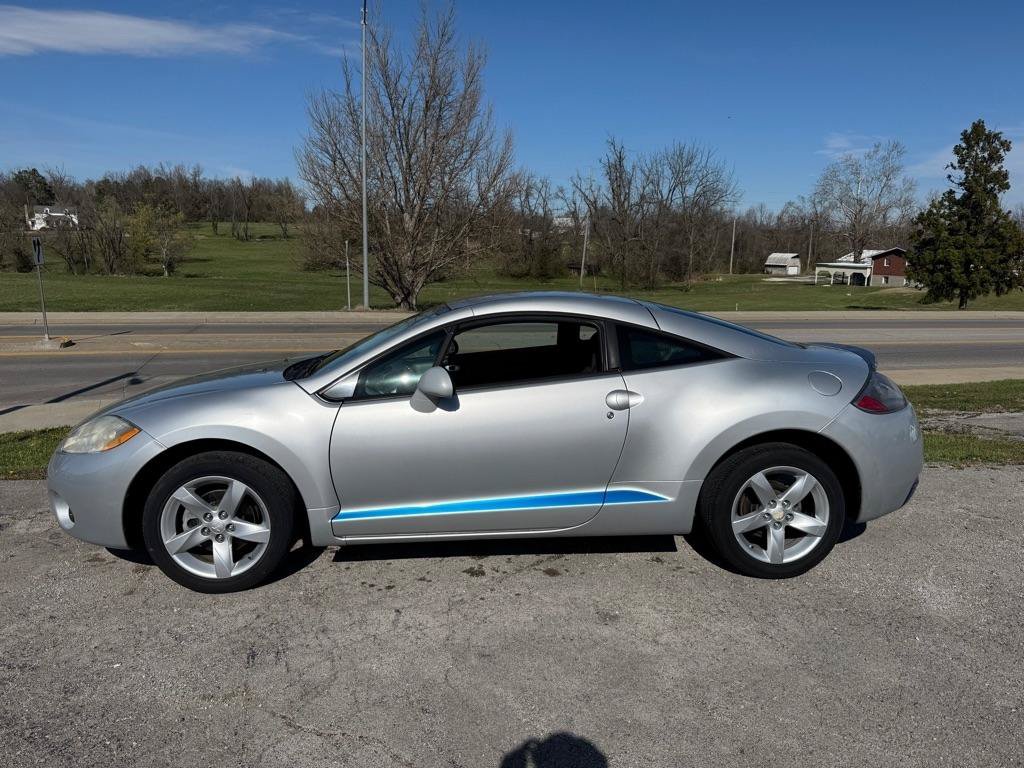 Used 2008 Mitsubishi Eclipse GS FWD image 4