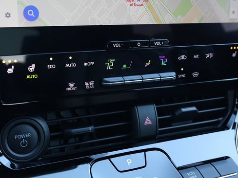 Used 2024 Toyota bZ4X XLE w/ Weather Package image 23