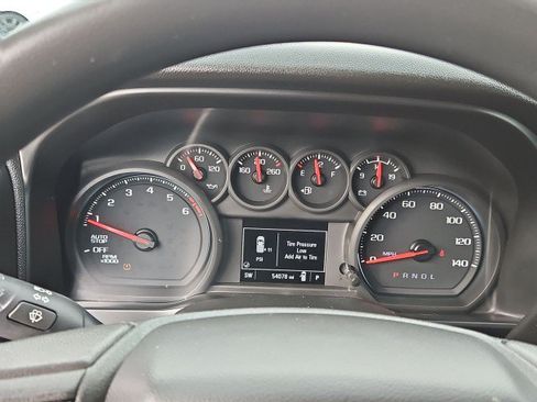 Used 2021 Chevrolet Silverado 1500 Custom RWD image 12