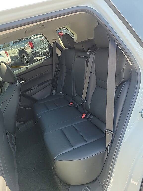 Used 2026 Nissan Rogue SV w/ SV Premium Package AWD/4WD image 14