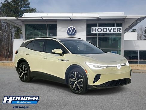 Used 2023 Volkswagen ID.4 Pro S image 1