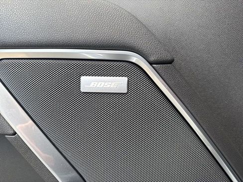 Used 2025 GMC Sierra 2500 SLT w/ SLT Premium Package image 14