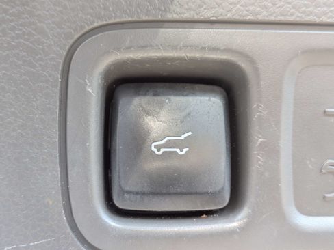 Used 2018 Ford Expedition Max Limited w/ Equipment Group 301A RWD image 14