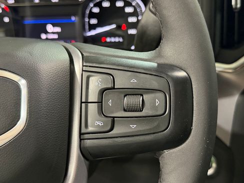 Used 2021 GMC Sierra 1500 SLT w/ SLT Premium Package AWD/4WD image 13