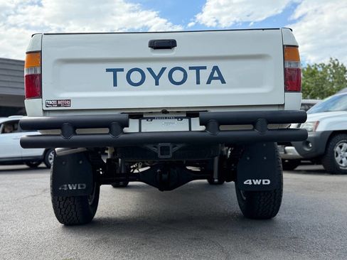 Used 1989 Toyota Pickup Deluxe AWD/4WD image 59