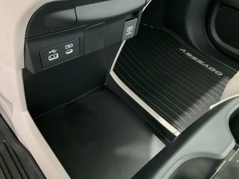 New 2026 Honda Odyssey EX-L image 14