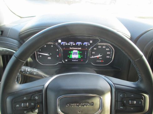 Used 2023 GMC Sierra 2500 Denali w/ Denali Ultimate Package image 34