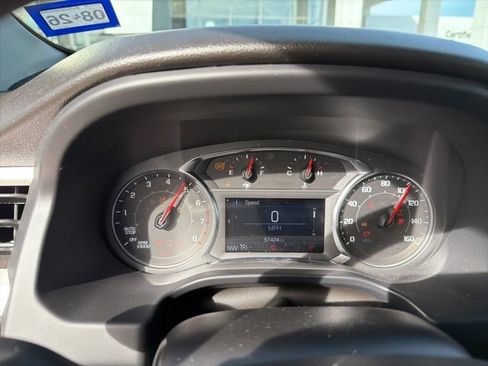 Used 2023 GMC Acadia SLE w/ Driver Convenience Package image 7