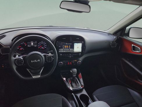 Used 2022 Kia Soul Turbo image 13