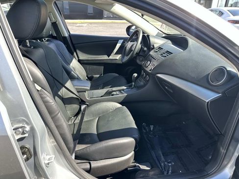 Used 2012 MAZDA MAZDA3 s Grand Touring image 23