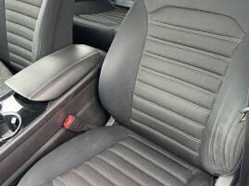 Used 2015 Ford Fusion SE FWD image 5