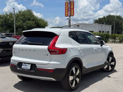Used 2020 Volvo XC40 T5 Momentum AWD/4WD image 3