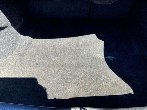 Used 2018 Dodge Charger R/T w/ Blacktop Package image 26