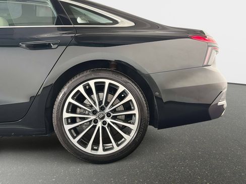 Used 2026 Audi A6 Premium Plus w/ Premium Plus Package AWD/4WD image 14
