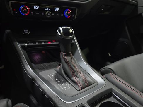 Used 2025 Audi Q3 2.0T Premium Plus w/ Premium Plus Package image 26