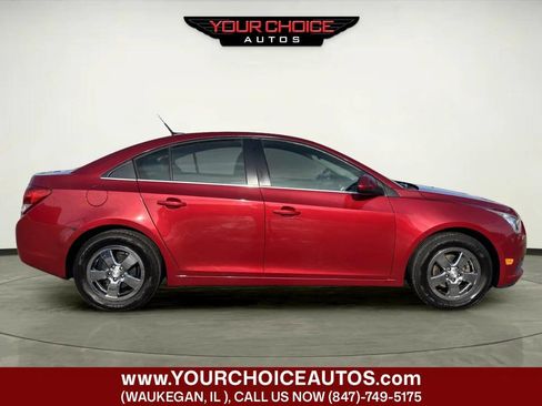 Used 2012 Chevrolet Cruze LT image 4