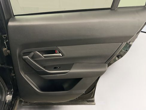 Used 2025 MAZDA CX-50 AWD 2.5 S w/ Premium Package image 33