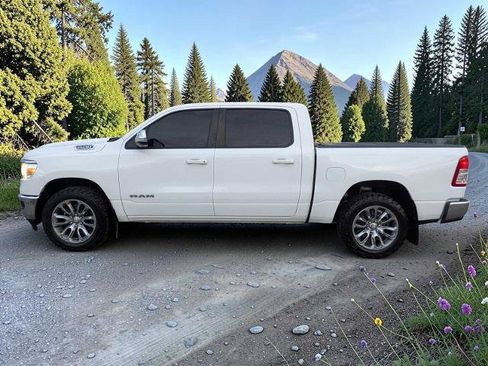 Used 2022 RAM 1500 Big Horn AWD/4WD image 3