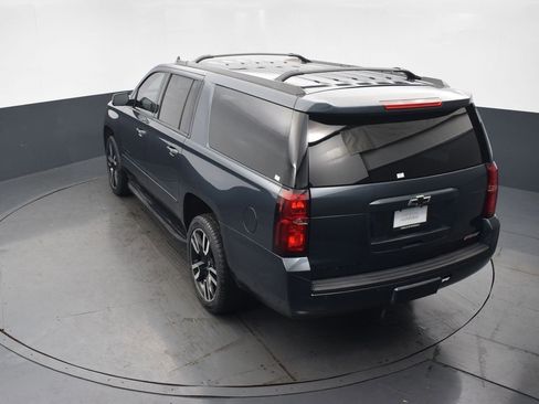 Used 2020 Chevrolet Suburban Premier w/ RST 6.2L Performance Edition image 41