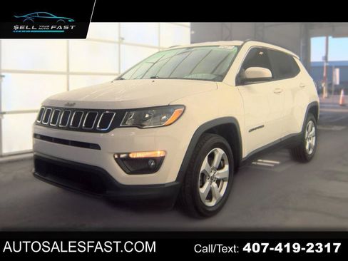 Used 2018 Jeep Compass Latitude w/ Popular Equipment Group FWD image 1