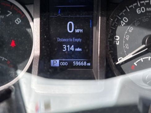 Used 2021 Toyota Tacoma TRD Sport w/ Technology Package image 12