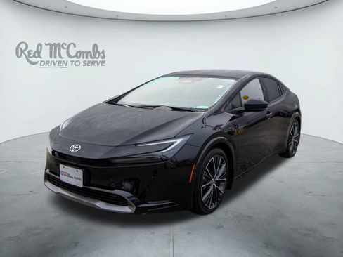Certified 2024 Toyota Prius XLE image 1