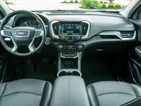 Used 2024 GMC Terrain SLT w/ Elevation Edition AWD/4WD image 20
