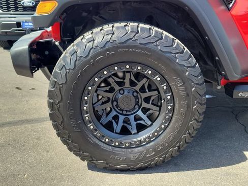 Used 2019 Jeep Wrangler Unlimited Sport S AWD/4WD image 22