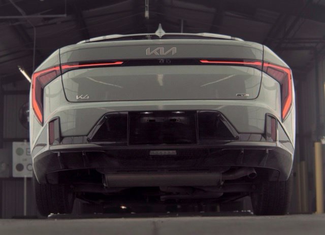 Certified 2025 Kia K4 EX FWD image 4