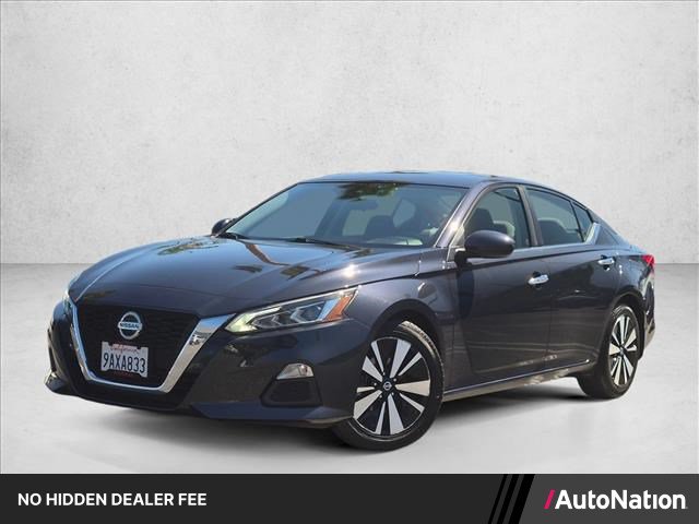 Used 2022 Nissan Altima 2.5 SV FWD image 1