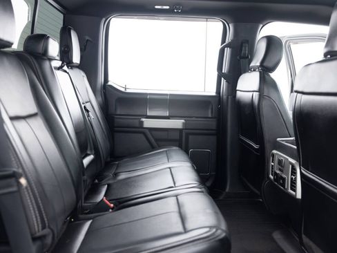 Used 2018 Ford F150 Lariat w/ Equipment Group 502A Luxury AWD/4WD image 33