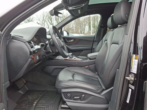 Used 2017 Audi Q7 3.0T Premium Plus image 15
