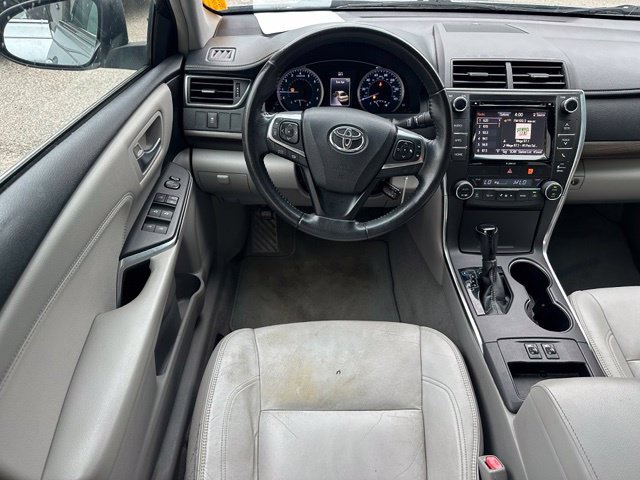 Used 2016 Toyota Camry XLE FWD image 12