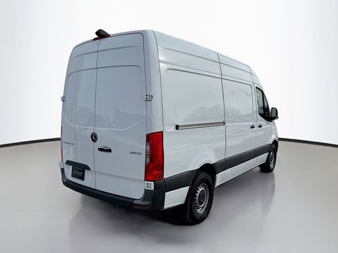 Used 2023 Mercedes-Benz Sprinter 144 Cargo image 7