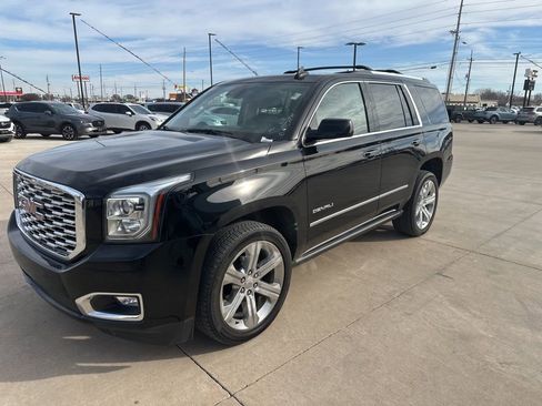Used 2020 GMC Yukon Denali w/ Open Road Package image 35