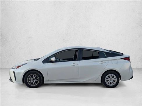 Used 2019 Toyota Prius LE FWD image 7