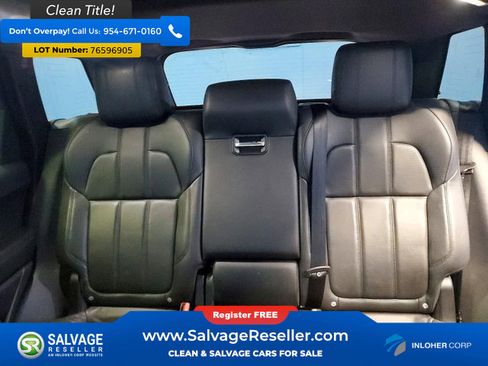Used 2017 Land Rover Range Rover Sport HSE image 13