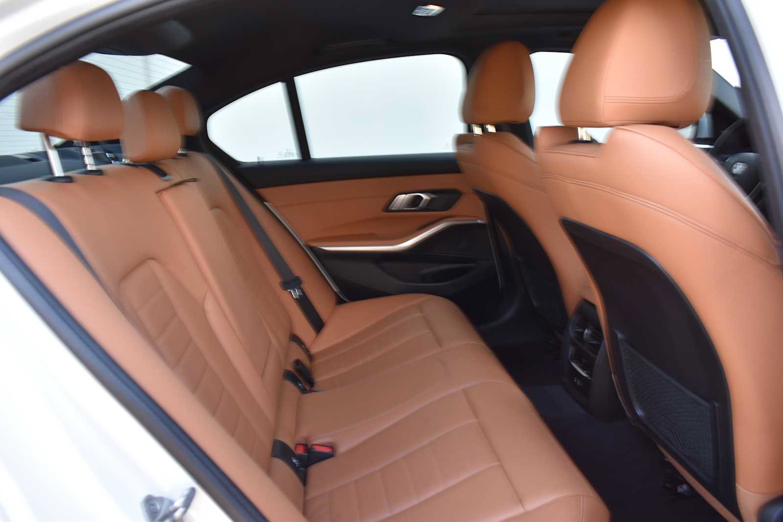 Used 2021 BMW 330i xDrive Sedan w/ Convenience Package AWD/4WD image 10