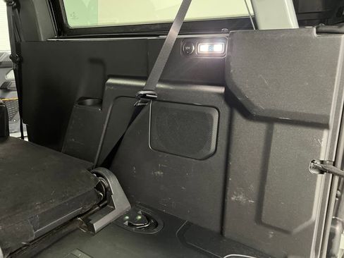 Used 2024 Ford Bronco Badlands image 27