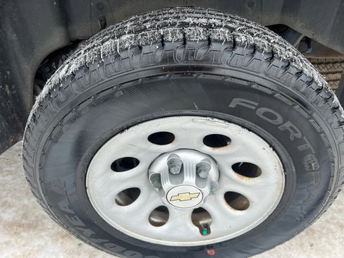 Used 2009 Chevrolet Avalanche LT w/ Convenience Package #1 image 4