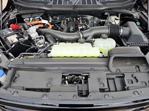 New 2025 Ford F150 XLT w/ Equipment Group 302A MID image 33