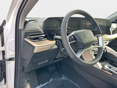 New 2025 Audi Q5 Premium Plus image 19