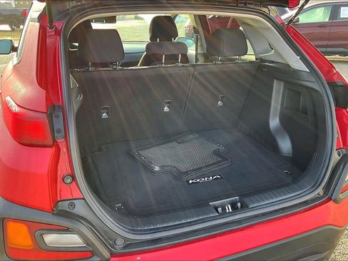 Used 2019 Hyundai Kona SEL image 18